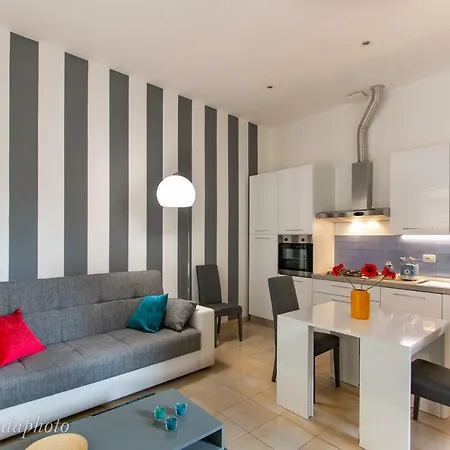 La Di Bonnes Apartment Pietrasanta
