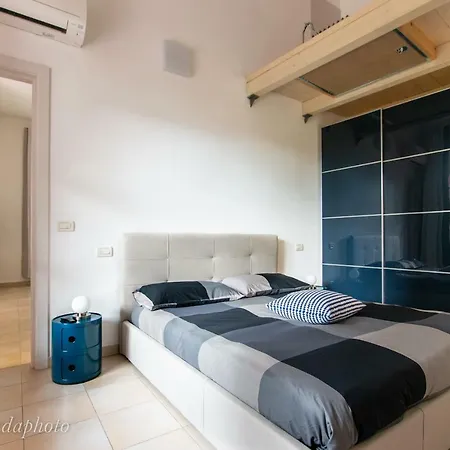 La Di Bonnes Apartment