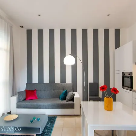 La Di Bonnes * Pietrasanta